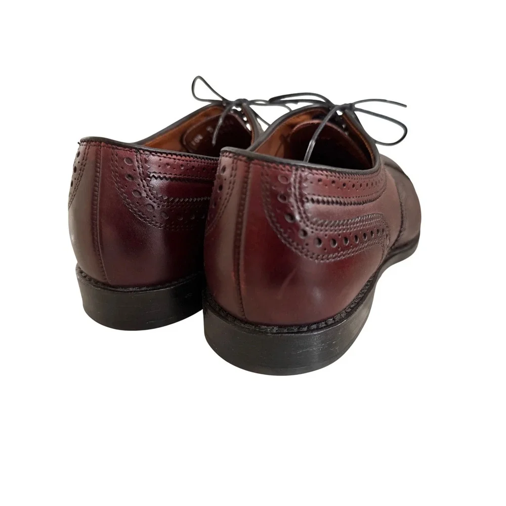 Allen Edmonds Strand Oxford Mens 10.5 D Burgundy Brogue Cap Toe USA